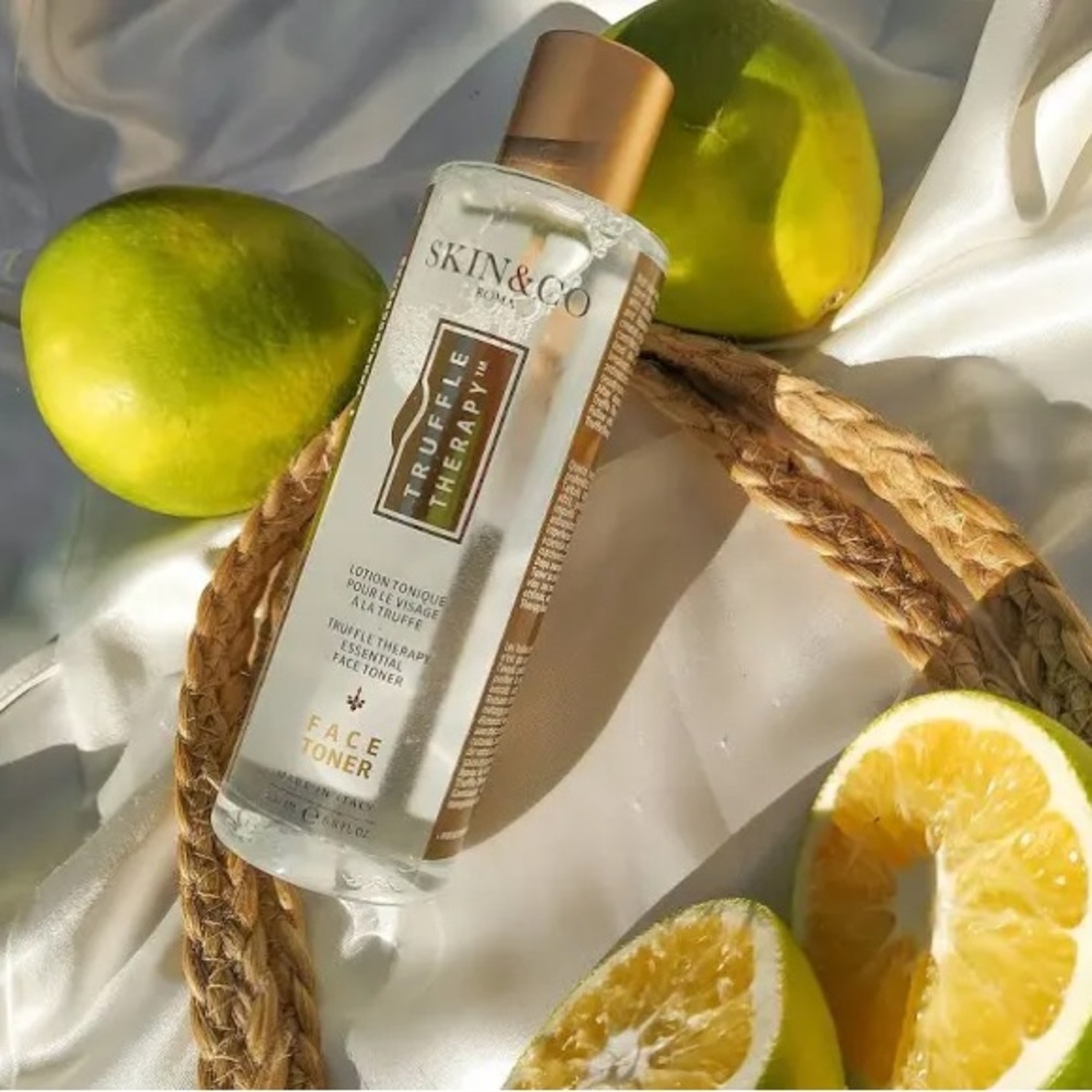 Skin & Co Truffle Therapy Face Toner - Gold Cap